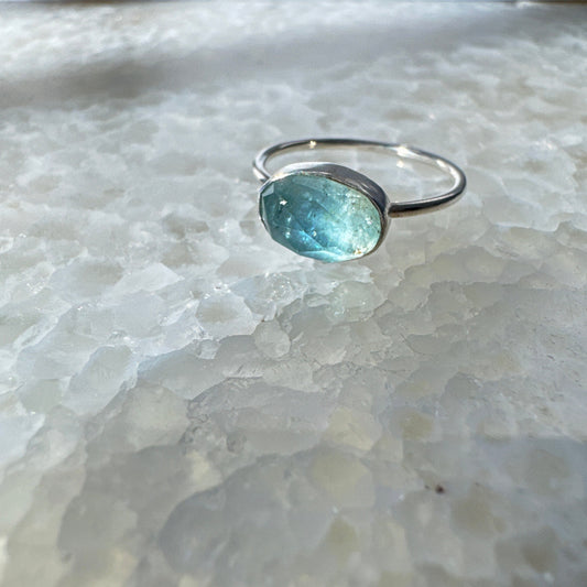 Maris Flow Ring